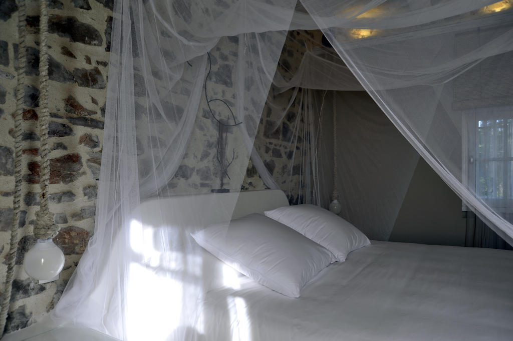 Le Moulin De Saint Laurent Hotel Bilik gambar